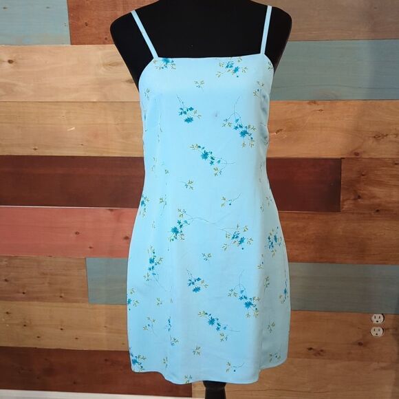 Size 7/8 Express blue dress with shorts - Picture 1 of 6